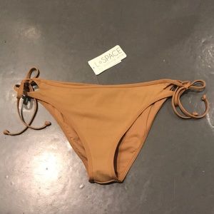 L Space Paradise Bottom in Camel - multiple sizes